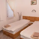 Villa Zaburdo * Zaburdo