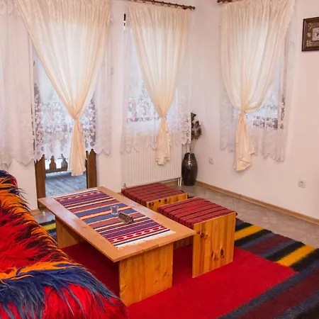 בית כפרי Villa Zaburdo *