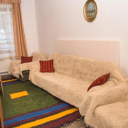 בית כפרי Villa Zaburdo *